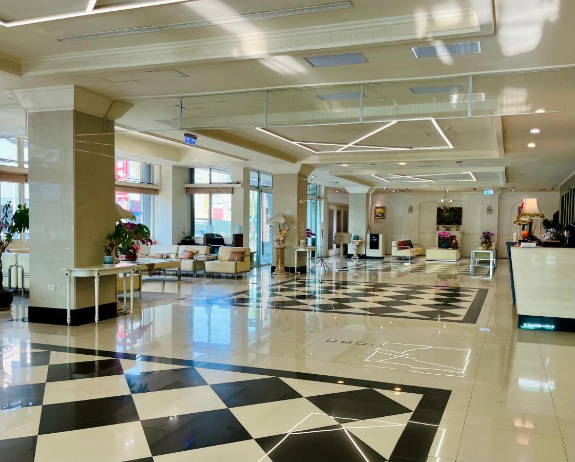 เซนเดล ไท่หนาน ไซแอนซ์ พาร์ค โฮเต็ล Hotel Xinshi ภายนอก รูปภาพ